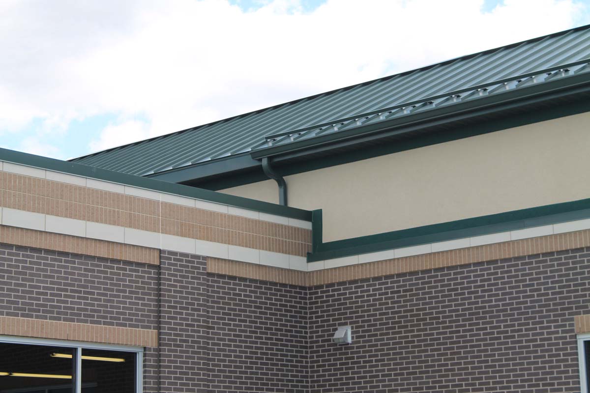 Gutter Facts: Roof Knowledge Helps with Installing Correct Gutters